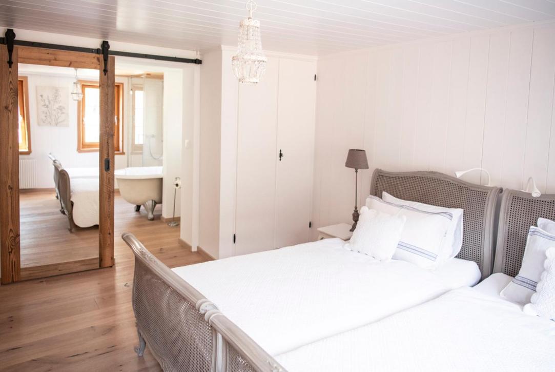 Casa Pasch - Boutique Bed And Breakfast In Cumpadials Sumvitg Bagian luar foto