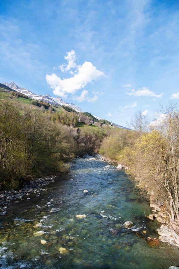 Casa Pasch - Boutique Bed And Breakfast In Cumpadials Sumvitg Bagian luar foto
